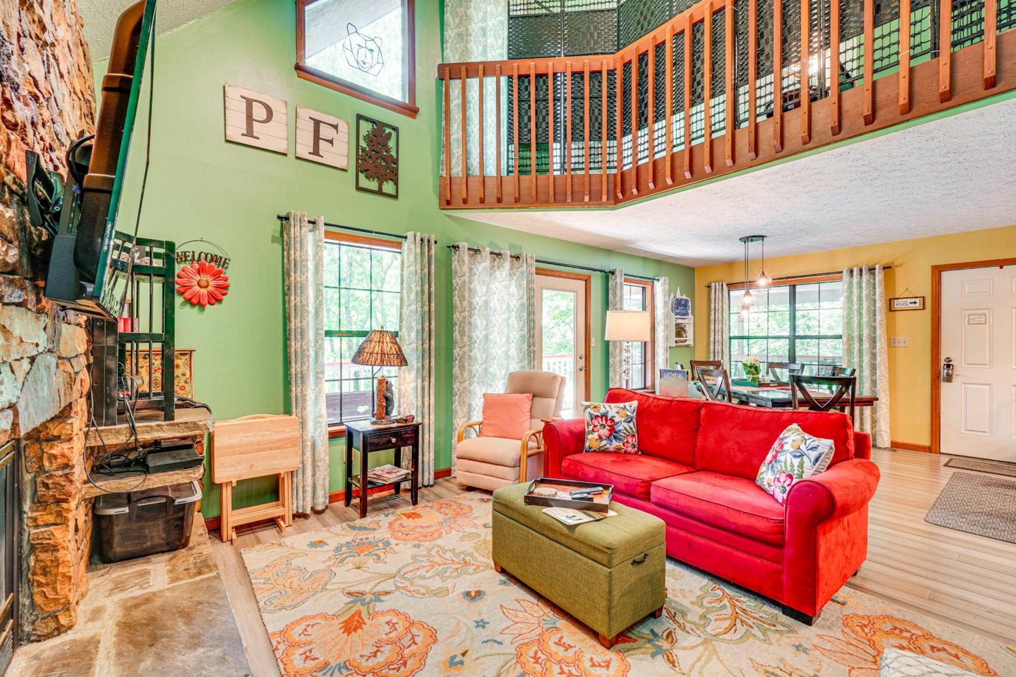 Smoky Mountain Cabin With Deck And Hot Tub! Pigeon Forge Εξωτερικό φωτογραφία