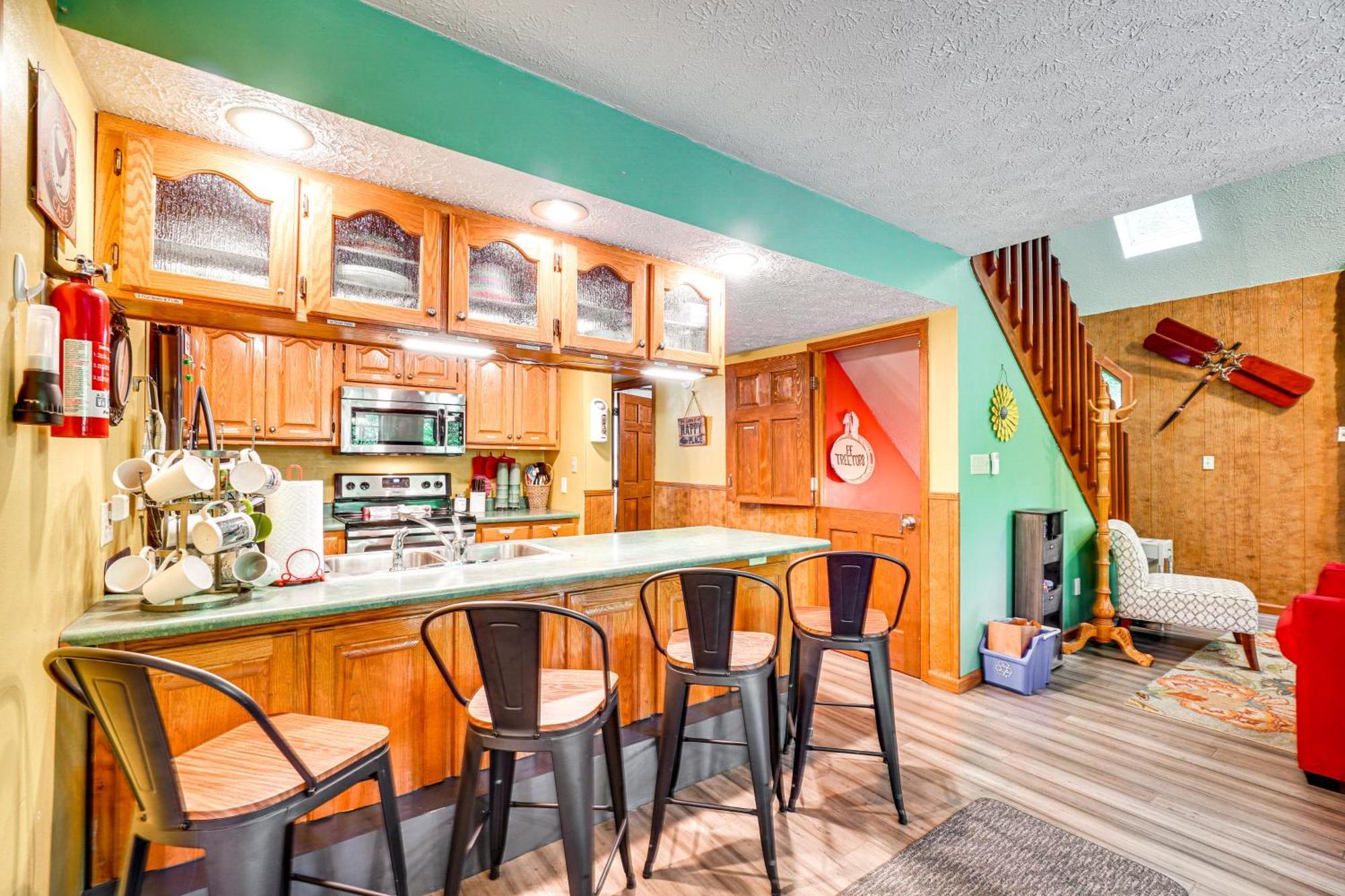 Smoky Mountain Cabin With Deck And Hot Tub! Pigeon Forge Εξωτερικό φωτογραφία