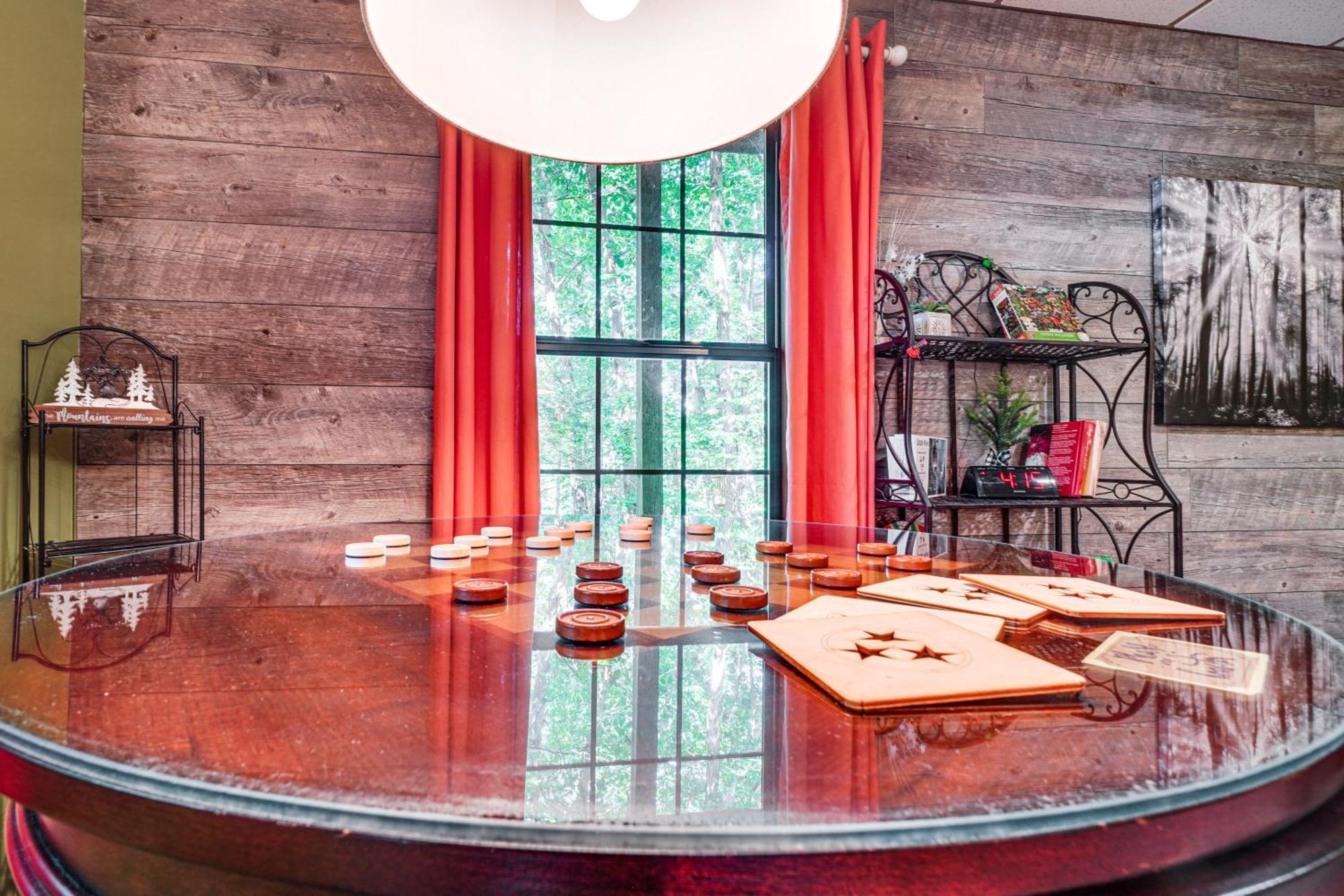 Smoky Mountain Cabin With Deck And Hot Tub! Pigeon Forge Εξωτερικό φωτογραφία