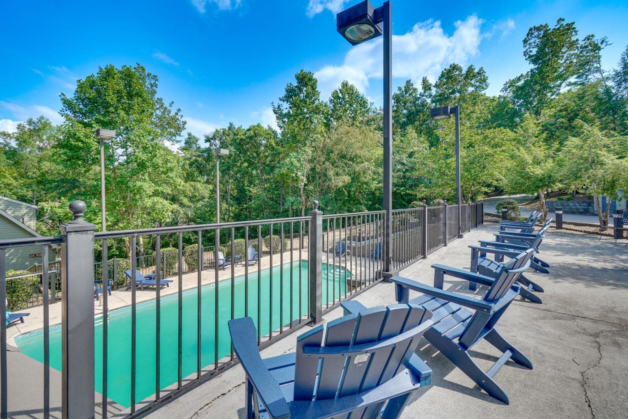 Smoky Mountain Cabin With Deck And Hot Tub! Pigeon Forge Εξωτερικό φωτογραφία