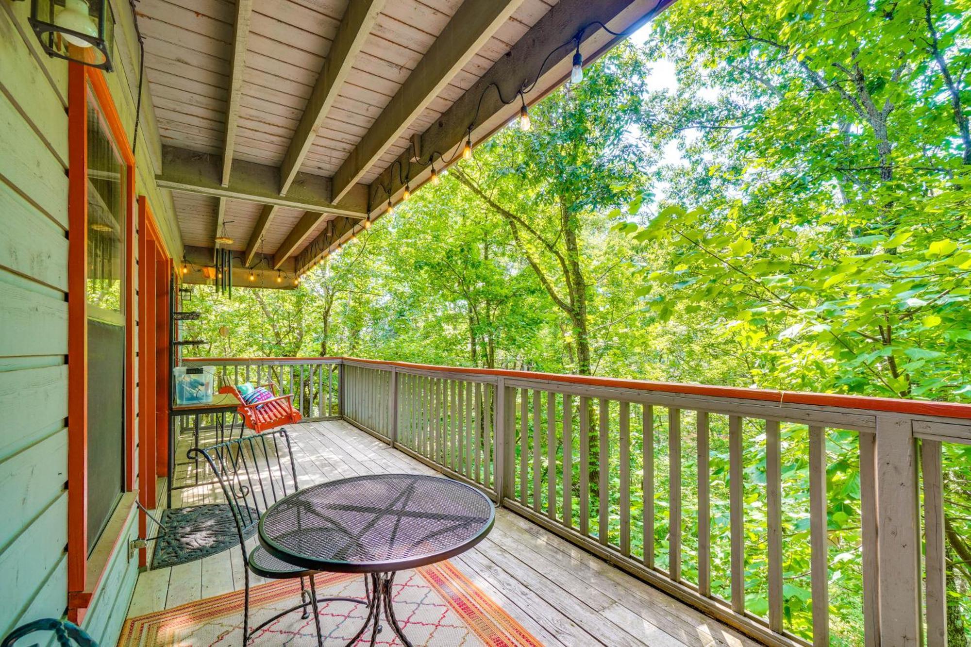 Smoky Mountain Cabin With Deck And Hot Tub! Pigeon Forge Εξωτερικό φωτογραφία
