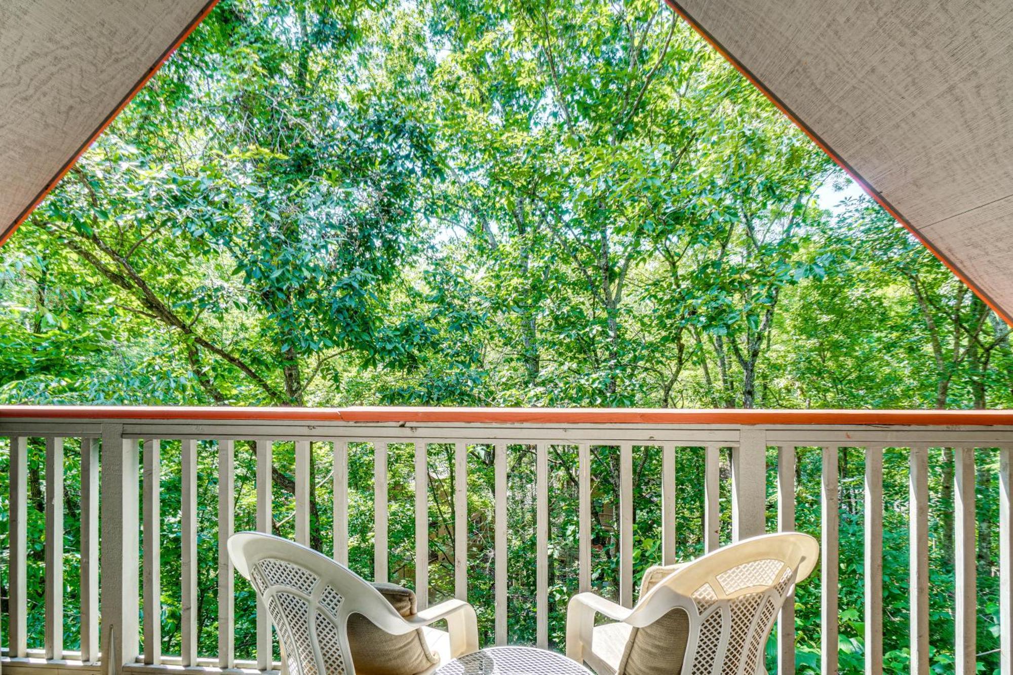 Smoky Mountain Cabin With Deck And Hot Tub! Pigeon Forge Εξωτερικό φωτογραφία